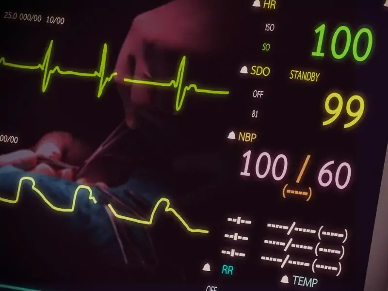 Montaje de sistemas electrónicos para monitorización clínica y sensores de constantes vitales